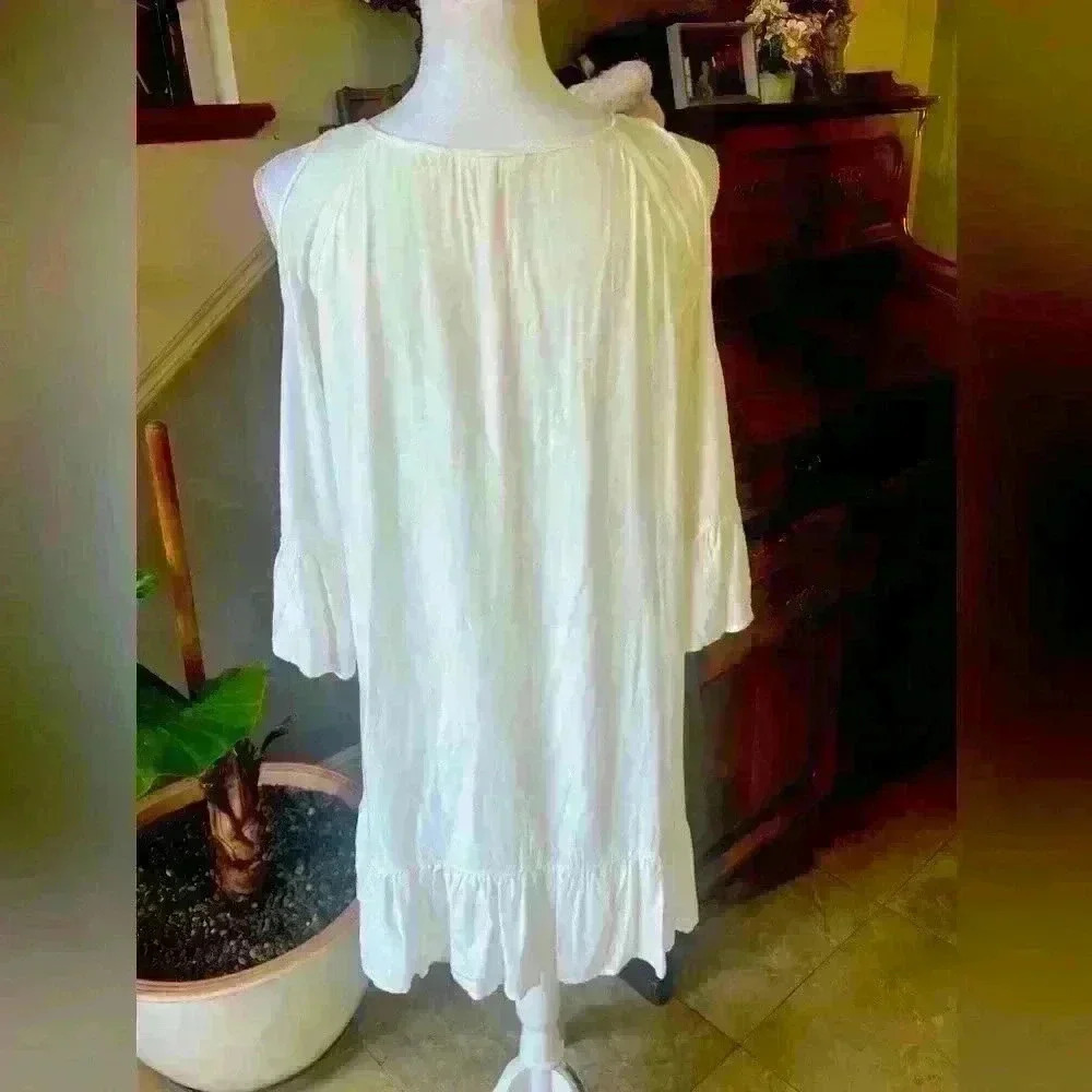 Entro ladies sundress cold shoulder small OS flowy white Lacey. Fully lined. - Picture 4 of 10